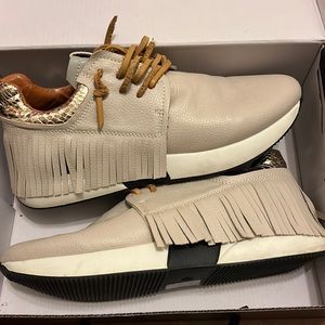 Womens Fringe Shu Shop Shoes